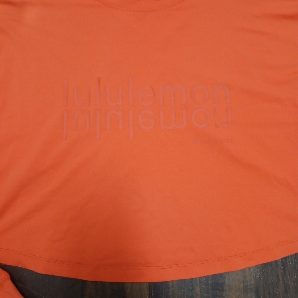 Lululemon Red Cropped Sweatshirt - Picture 4 of 8
